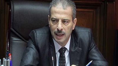 رئيس القابضة للكهرباء: توقيع عقود مراقبة تلوث البيئة بمحطة أسيوط