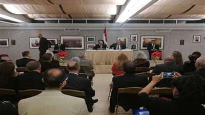 عبدالعال للمصريين في واشنطن: أنتم صوت مصر للعالم أجمع