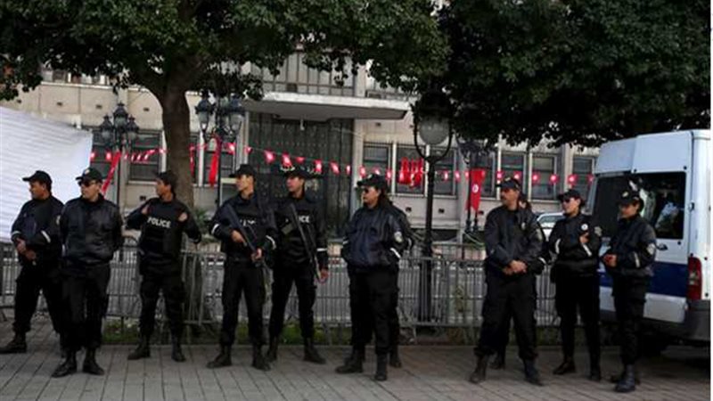 القبض على مشتبه به