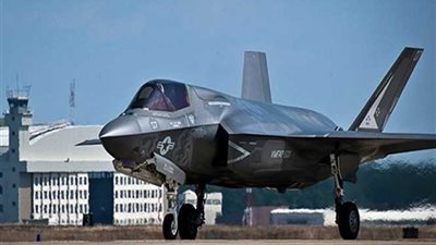 أمريكا تنشر 10 مقاتلات 