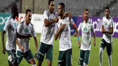 المصري يفوز على الاتحاد برأسية 