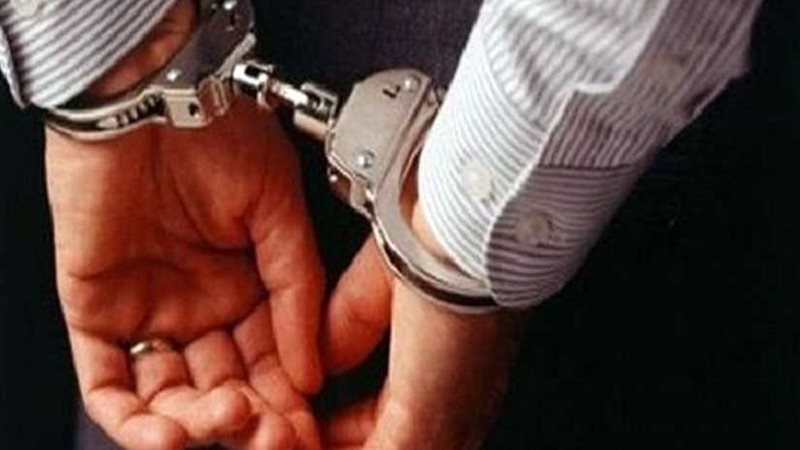 ضبط نصاب انتحل صفة