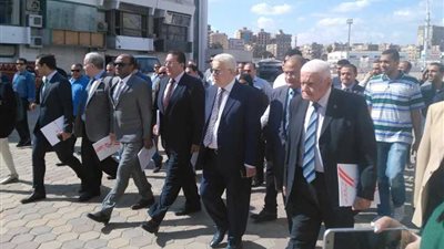 بالصور.. قائمة مرتضى منصور تتقدم بأوراق الترشح لانتخابات نادي الزمالك