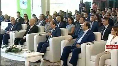 السيسي: المشروعات القومية هدفها تشغيل الشباب