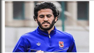 طبيب الأهلي: مروان محسن يشارك التدريبات الجماعية 15 نوفمبر..وعلي معلول يغيب أسبوعين