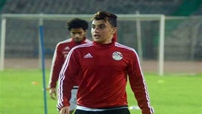 كريم حافظ يقود الجبهة اليسرى للفراعنة أمام غانا