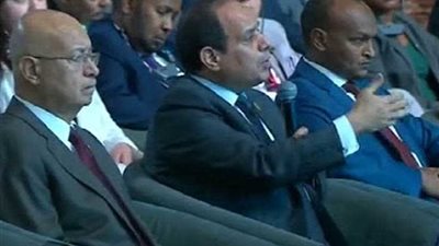 السيسي منفعلًا: 