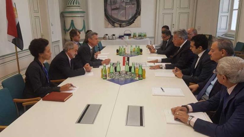 وفد مصري برئاسة عرفان