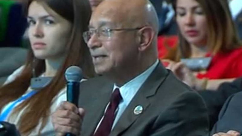 رئيس الوزراء يلتقي