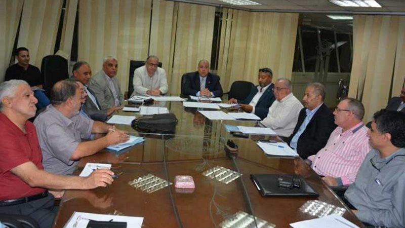 بالصور .. اجتماع