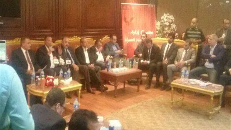 بالصور.. الخطيب يهنئ