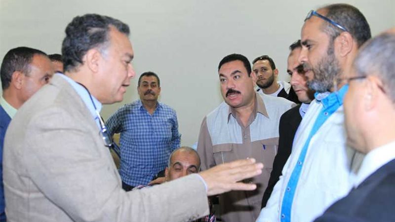 بالصور.. وزير النقل