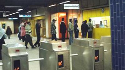 رئيس المترو: استبدال بوابات التذاكر القديمة بأخرى جديدة في الخطين الأول والثاني