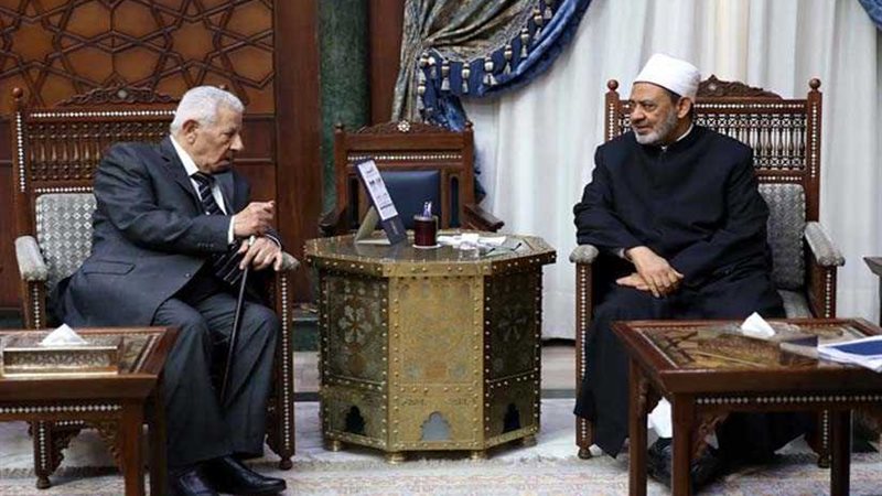 خلال زيارته للطيب..