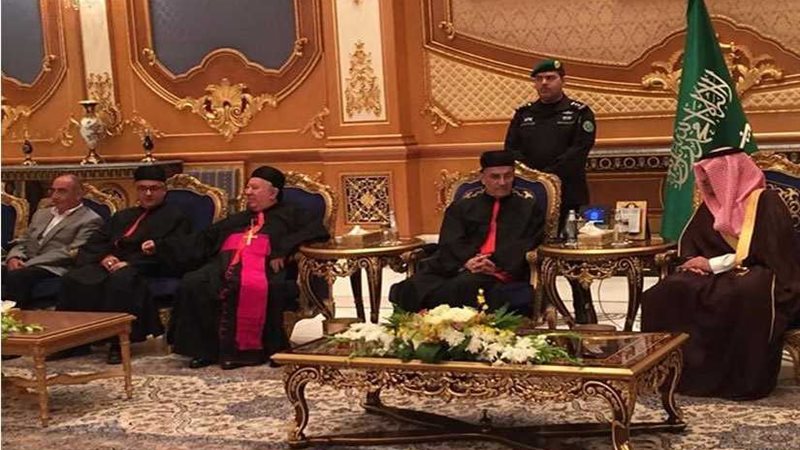 الملك سلمان يستقبل