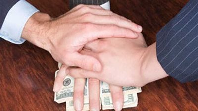 «الأموال العامة»: ضبط محصل اختلس 300 ألف جنيه