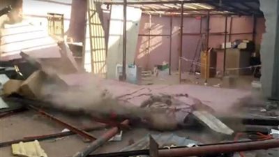 إزالة التعديات عن فناء مسجد 