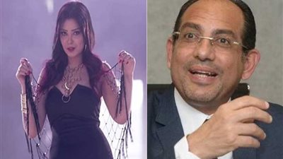 الرقابة تسحب ترخيص مطربة 