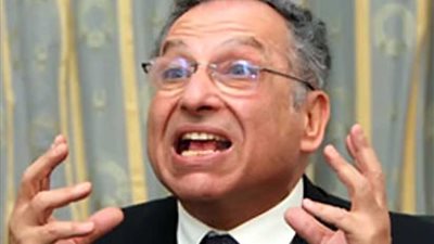 نيابة أمن الدولة العليا تواجه استشاريين من مكتب ممدوح حمزة بالمضبوطات