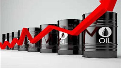 ارتفاع أسعار النفط بنحو اثنين بالمئة