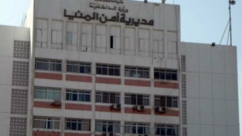 2000 كتاب مدرسي جديد