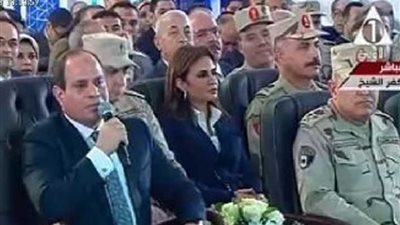 السيسي: سأنفذ ما وعدتكم به قبل 30 يونيو 2018