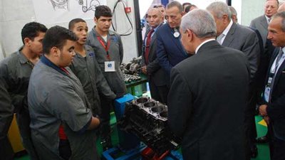 غبور والصناعة يطوران مركز تدريب مهني للسيارات بإمبابة (صور)