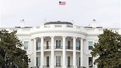 إجهاض محاولة اختراق حاجز أمني حول البيت الأبيض أثناء وجود ترامب