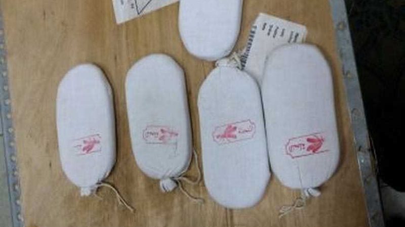 حبس ربة منزل لحيازتها