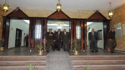 مدير امن المنيا يعقد اجتماعا لمراجعة الخطط الامنه ويتفقد عدد من المواقع الشرطية