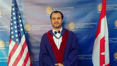 الدكتور جورج زاهر يحصل على زمالة الجمعية الأمريكية للجراحين