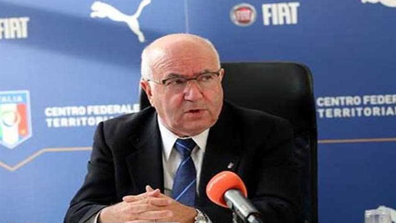 استقالة رئيس الاتحاد