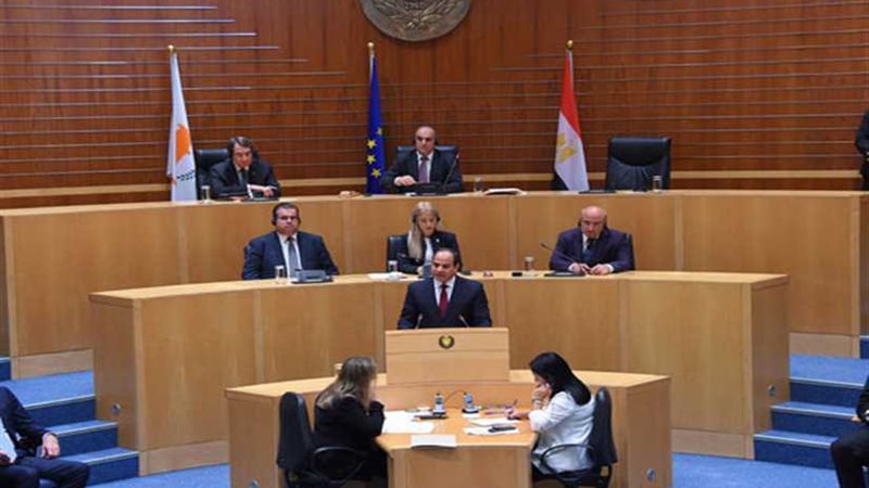 خبراء اقتصاد: زيارات