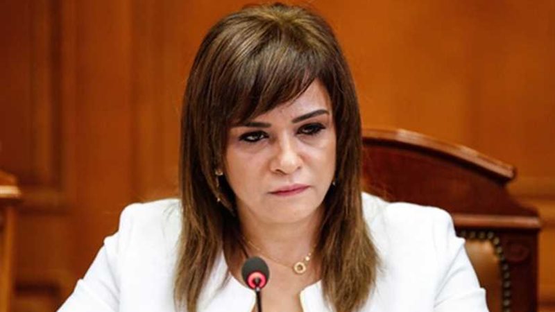 الموافقة على حظر