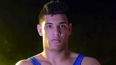 عبد اللطيف منيع يخسر ربع نهائي بطولة العالم بالمصارعة