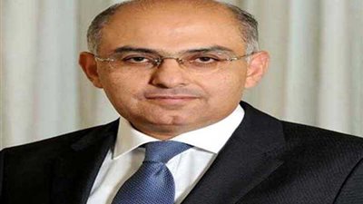 المتحدث باسم الحكومة: رئيس الوزراء لا يعاني من أورام