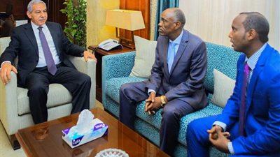 وزير التجارة يبحث مع نظيره بدولة جيبوتي تعزيز العلاقات التجارية المشتركة