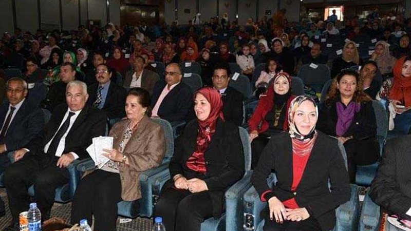 البحيرة تكرّم الموهوبين