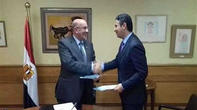 250 مليون جنيه من بنك ناصر لتمويل المرأة المعيلة (صور)