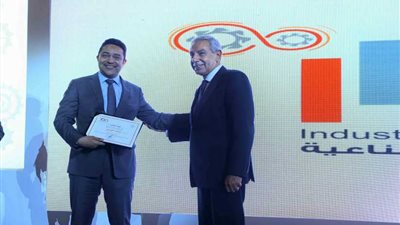 قابيل: قانون التراخيص يرفع تنافسية الصناعة