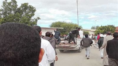 فريق من النيابة العامة يستمع لأقوال المصابين في تفجير مسجد الروضة