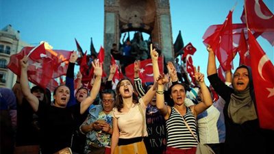 مظاهرات نسائية في تركيا للمطالبة بتعزيز حقوق المرأة