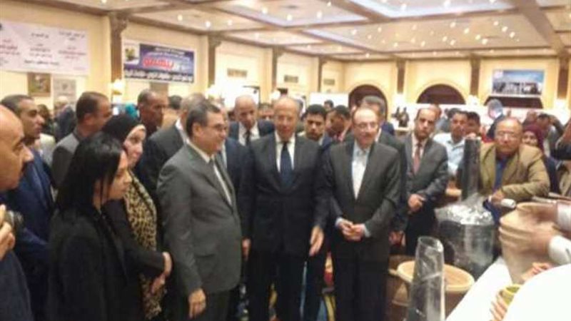 محافظ بني سويف يشارك