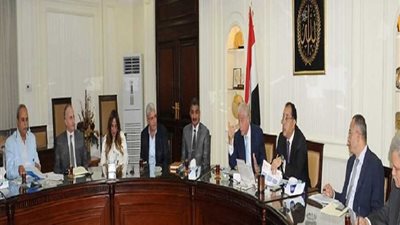 الحكومة تستعرض تفاصيل التعامل مع حادث 