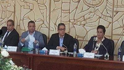 بالصور.. اجتماع موسع لمناقشة مشروعات ترميم الآثار الإسلامية برشيد‎