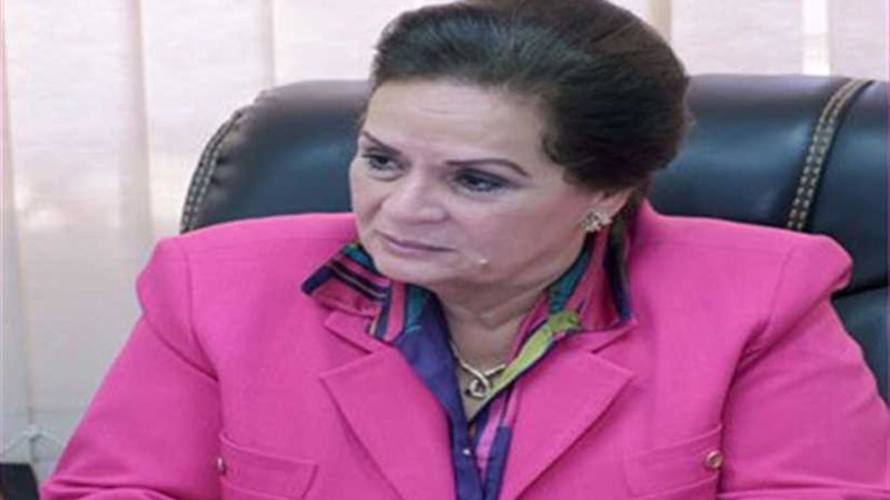 اليوم..وزير الآثار