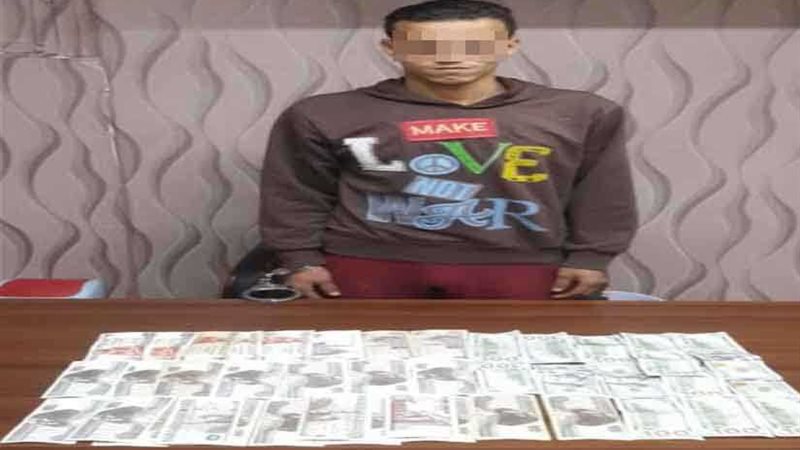 ضبط صاحب محل يتاجر