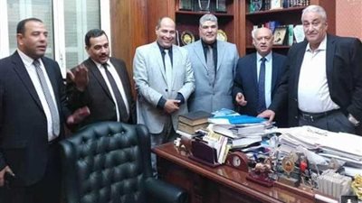 عاشور يستقبل مجلس محامين الجيزة