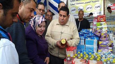 بالصور.. افتتاح منفذ جديد لبيع السلع الغذائية بالدلنجات