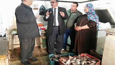 التحقيق مع مسؤولي جمعية الأسماك بقويسنا لسوء النظافة